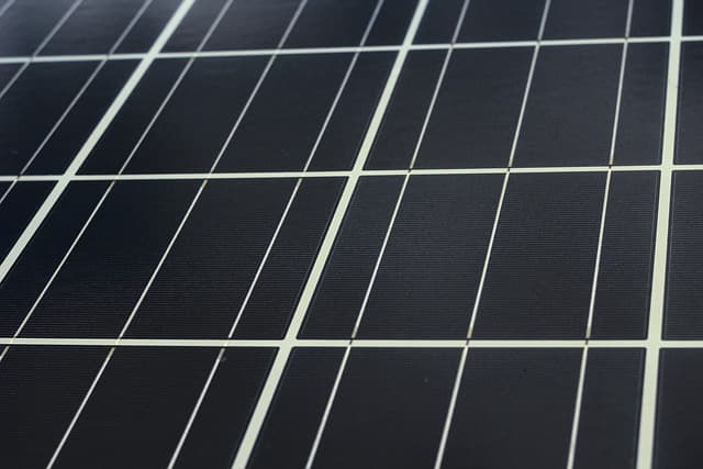 Guía de Compra: Sistemas Solares Domésticos