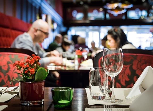 Évitez ces erreurs lors de votre dîner urbain